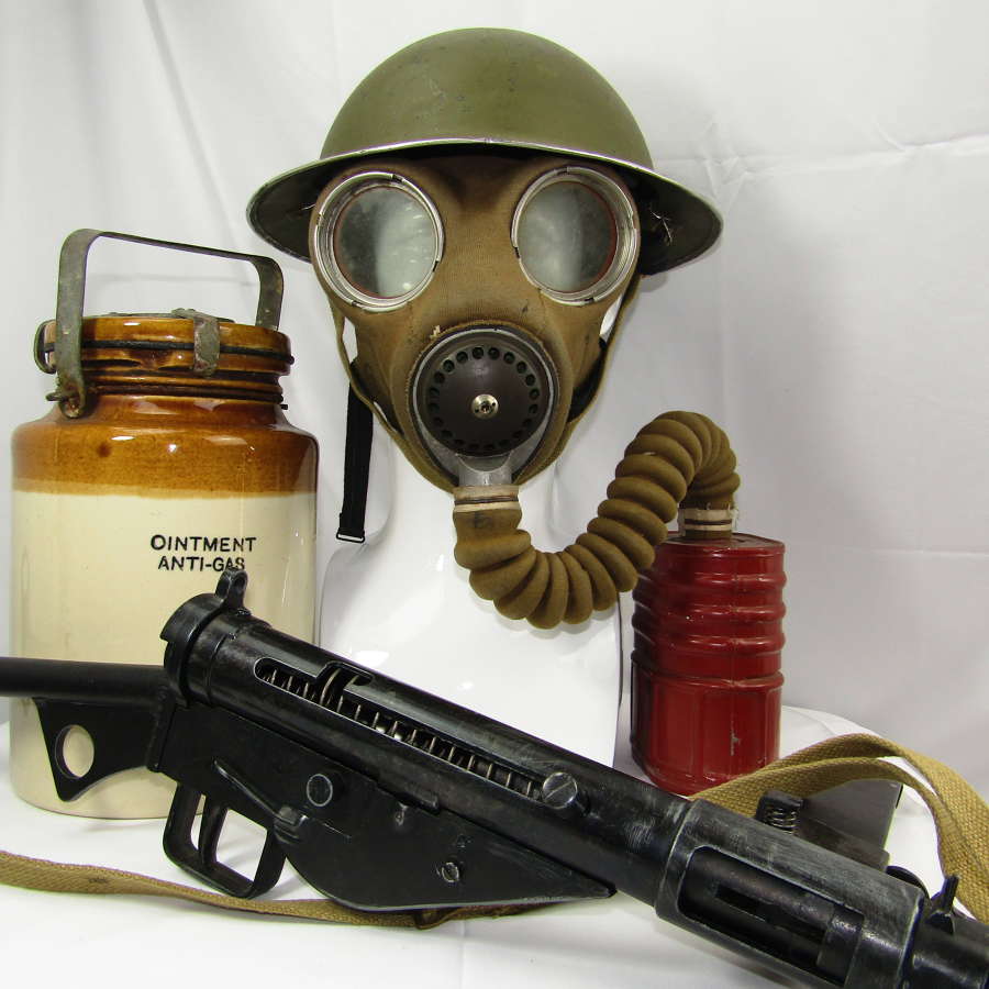WW1 and WW11 British militaria