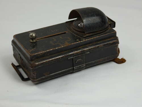 WW2 German Daimon Ambulance Flash Light