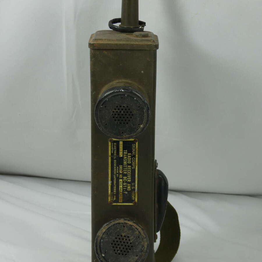 WW2 U.S. Army Radio Handie Talkie