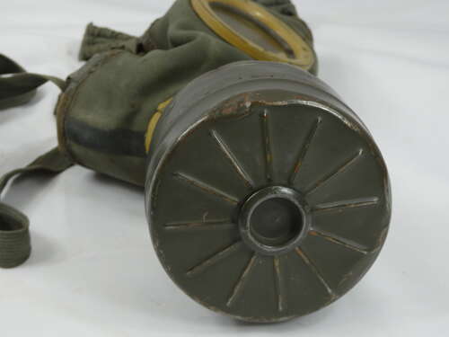 WW2 German Afrika Korps Gas Mask And Canister