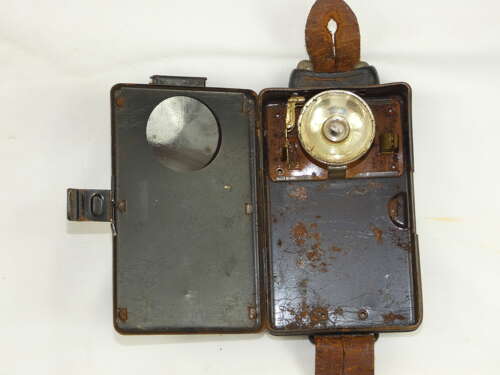 WW2 German Daimon Ambulance Flash Light