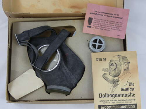 German WW2 Cased Civilian VM40 Gas Mask