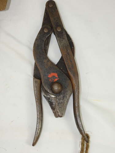 WW2 British Dated 1940 Wire Cutters