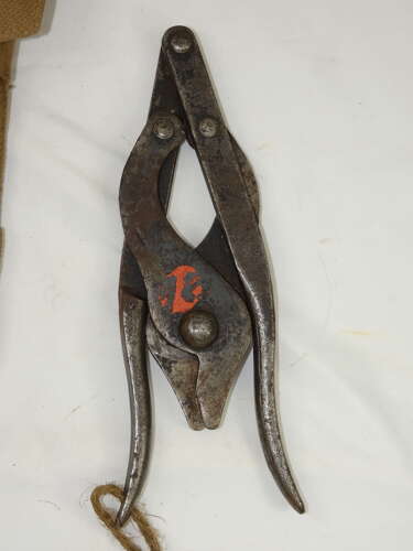 WW2 British Dated 1940 Wire Cutters