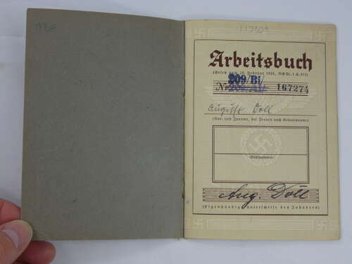 WW2 German Arbeitsbuch