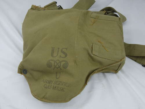 WW2 U.S. Gas Mask Set M2A2