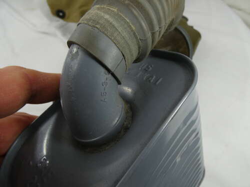 WW2 U.S. Gas Mask Set M2A2