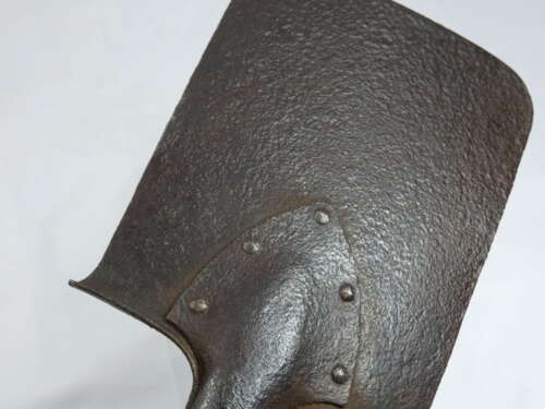 WW2 German Entrenching Tool