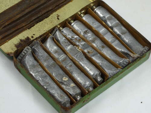 Post War Rare Tin Of British Anti - Gas Ointment No6 Tubes