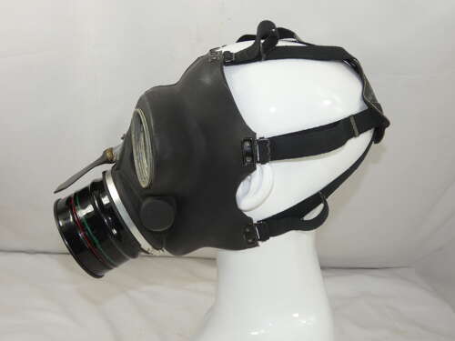 WW2 British Gas Mask MK3 With Its Original Box