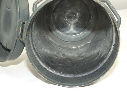 WW2 German Gas Mask Canister In Excellent Condition
