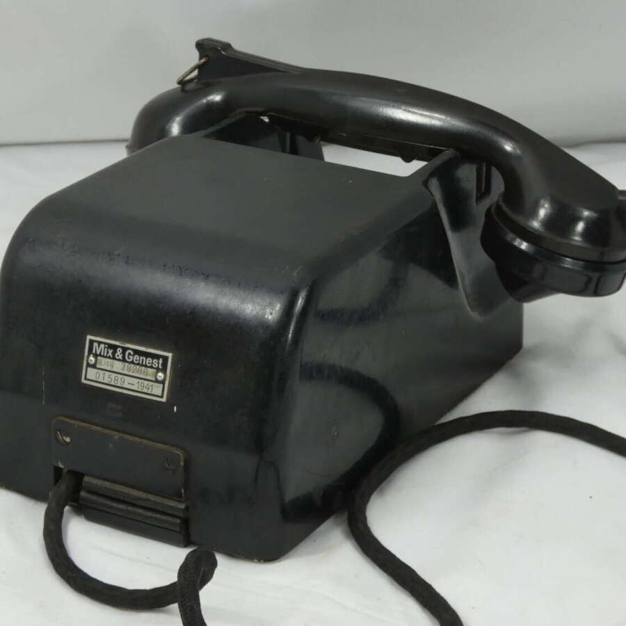 WW2 German Tischfersprecher 38 T88 Telephone