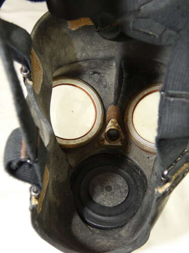 WW2 British Civil Defence Arp / C.D. Gas Mask