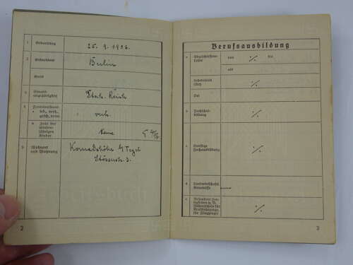 WW2 German Arbeitsbuch