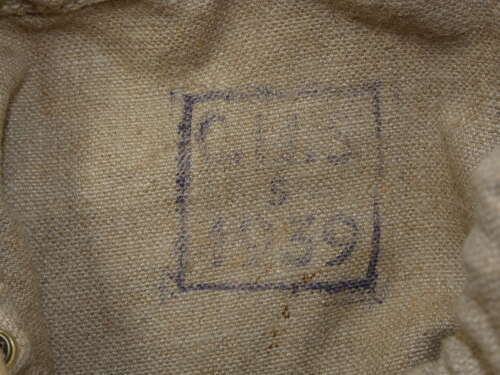 WW2 British Civilian Gas Mask With Canvas Carry Bag