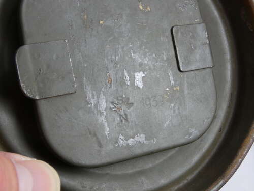 WW2 German Gas Mask And Canister