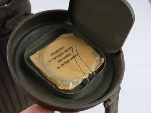 WW2 German Gas Mask And Canister